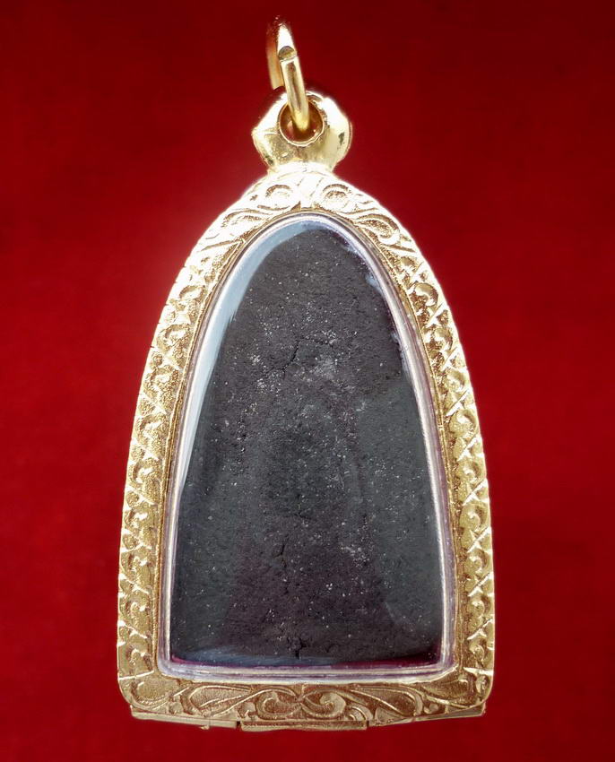 หลวงพ่อทวดเนื้อว่าน พิมพ์เล็ก "รุ่น M-16" พระอาจารย์นอง วัดทรายขาว ปี พ.ศ.๒๕๓๔ 