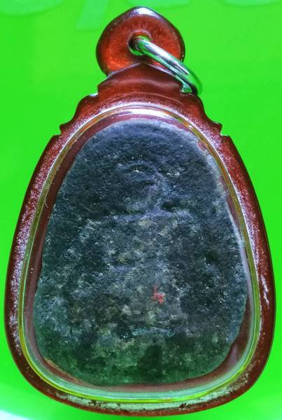 850 ฿ พระปิดตาหลวงพ่อจวน วัดหนองสุ่ม เนื้อผงว่านผสมผงใบลาน พร้อมเลียมกันน้ำ