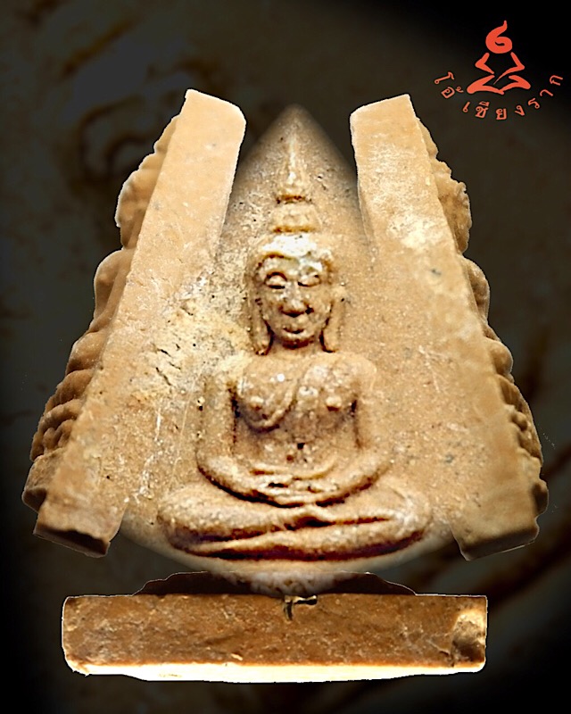 กลีบบัวใหญ่