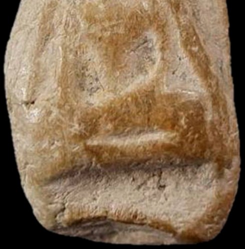 พระนางกรุเขาพระศรี เนื้อดิน จ.สุโขทัย สภาพดี ดูง่าย