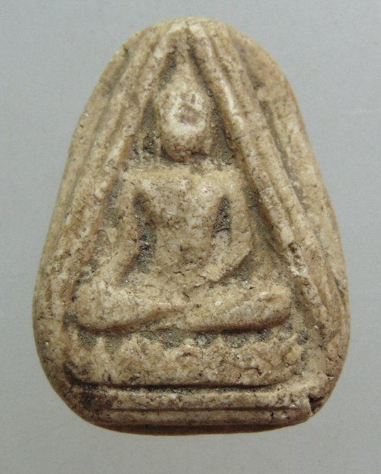 ๒๐ พระพุทธเนื้อผง