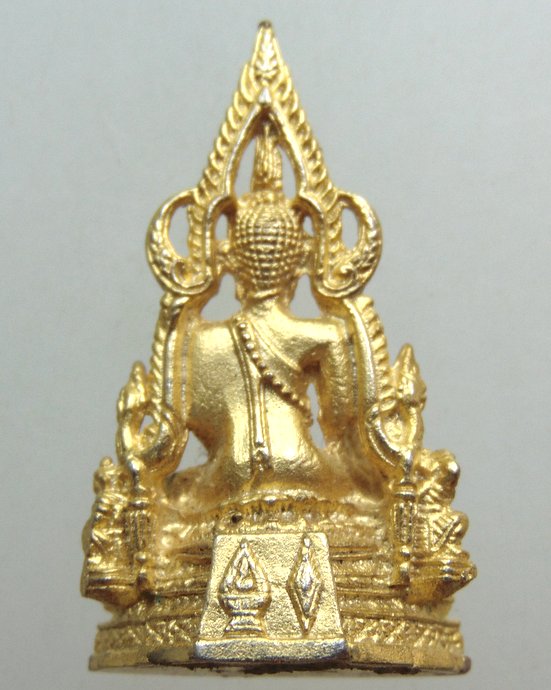 ๒๐ รูปหล่อพระพุทธชินราช กะไหล่ทอง