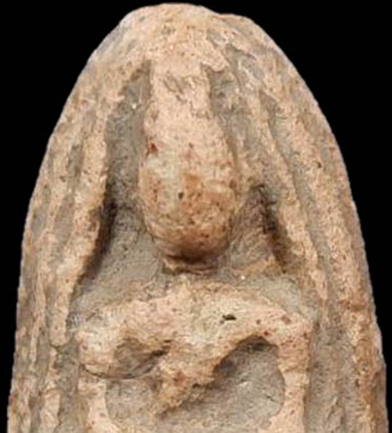 พระกรุแม่นางปลื้ม เนื้อดิน วัดแม่นางปลื้ม จ.อยุธยา พระมีประสพการณ์ดี