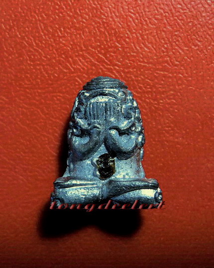 พระปิดตายันต์ยุ่ง หลวงพ่อนารถ วัดศรีโลหะราษฎร์บำรุง จ.กาญจนบุรี องค์นี้จิ๋วแต่แจ๋วค่ะ