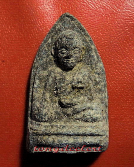 พระหลวงพ่อทวดนวล วัดตุยง จ.ปัตตานี รุ่นแรก ปี 2507 เนื้อว่าน สวยมากค่ะ