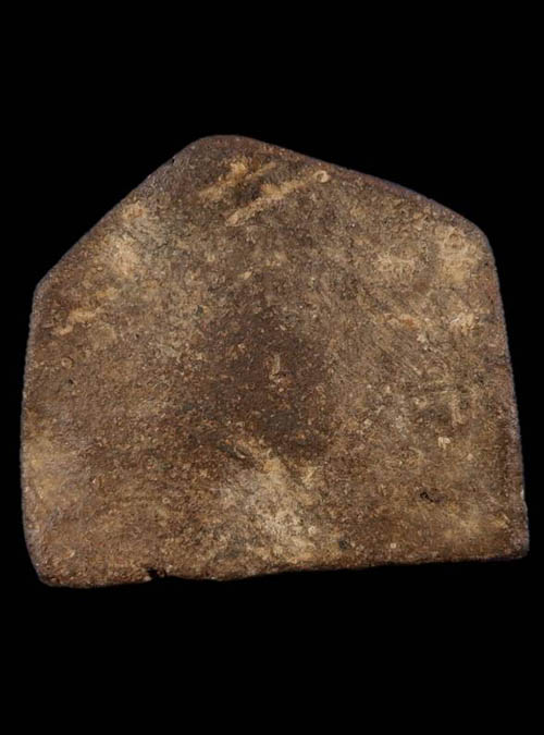 พระแผงหัวใจกำแพงตัดสอง กรุเตาทุเรียง เนื้อดิน จ.สุโขทัย