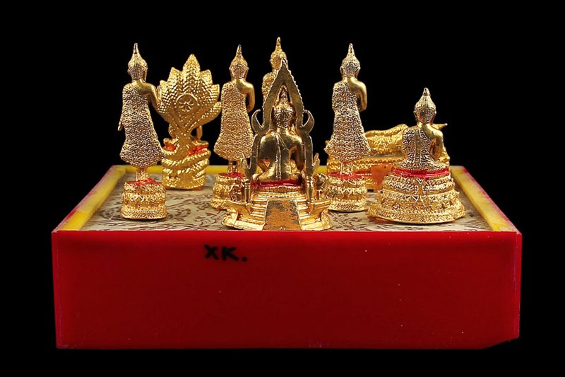 พระบูชาชุดประจำวันเกิดปางต่างๆ เนื้อโลหะกะไหล่ทอง จำนวน 8 องค์