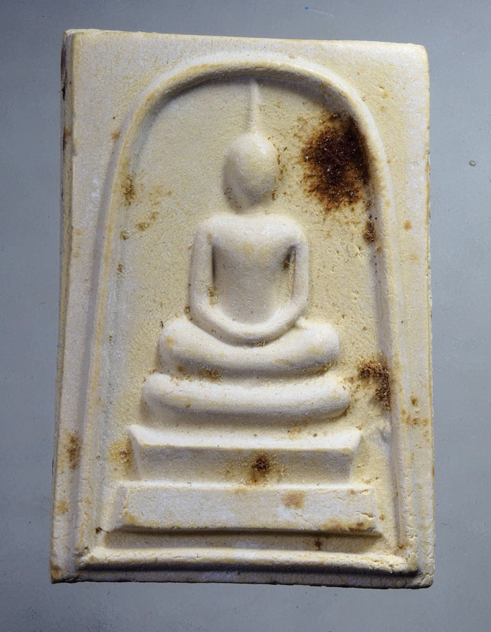 20บาท...พระสมเด็จวัดพระธาตุพนม หลังพระธาตุ....181