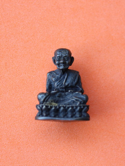 ((เคาะเดียวแดง)) รูปหล่อหลวงปู่ทวด (ไม่ทราบที่)