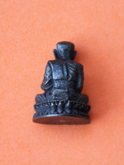 ((เคาะเดียวแดง)) รูปหล่อหลวงปู่ทวด (ไม่ทราบที่)