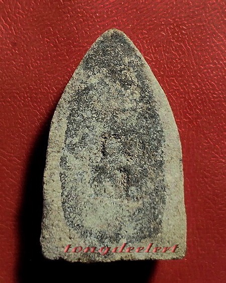 พระหลวงพ่อทวดนวล วัดตุยง จ.ปัตตานี รุ่นแรก ปี 2507 เนื้อว่าน สวยมากค่ะ