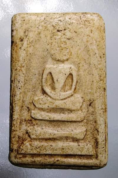 พระสมเด็จพิมพ์ใหญ่ วัดระฆังโฆษิตาราม กทม.