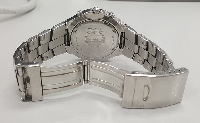 นาฬิกา ALBA ของแท้ โครโนกราฟ หน้าขาว เข็มสปอร์ตโครโนแดง ดีไซน์สายสวยมาก 