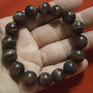 สร้อยข้อมือหินแท้ "ไทเกอร์อาย" ขนาด 12 มิล (#139)