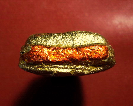 พระปิดตา หลวงพ่อเล็ก วัดสันติคิรีศรีบรมธาตุ(วัดเขาดิน) จ.กาญจนบุรี พิมพ์กรรมการปิดทองเดิม สวยมากค่ะ