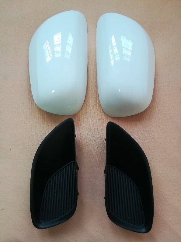 **เคาะเดียว***ฝาครอบกระจกมองข้างสีขาว New Vios 2012 ถอดออกตั้งแต่รถออกจากศูนย์