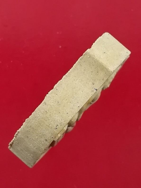 พระผงหลวงพ่อโสธร รุ่นสร้างพระอุโบสถ (1) ปี 2544 (มวลสารองค์หลวงพ่อ) พร้อมกล่อง