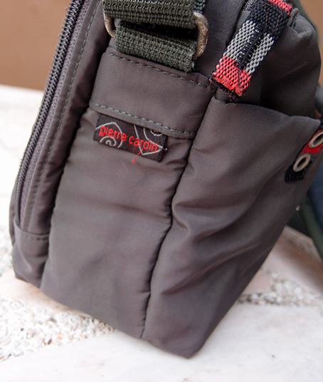 กระเป๋าสะพายข้าง Pierre Cardin ปิแอร์ การ์แดง ของแท้ ช่องเยอะ ใส่สารพัด ขนาดกำลังสวย