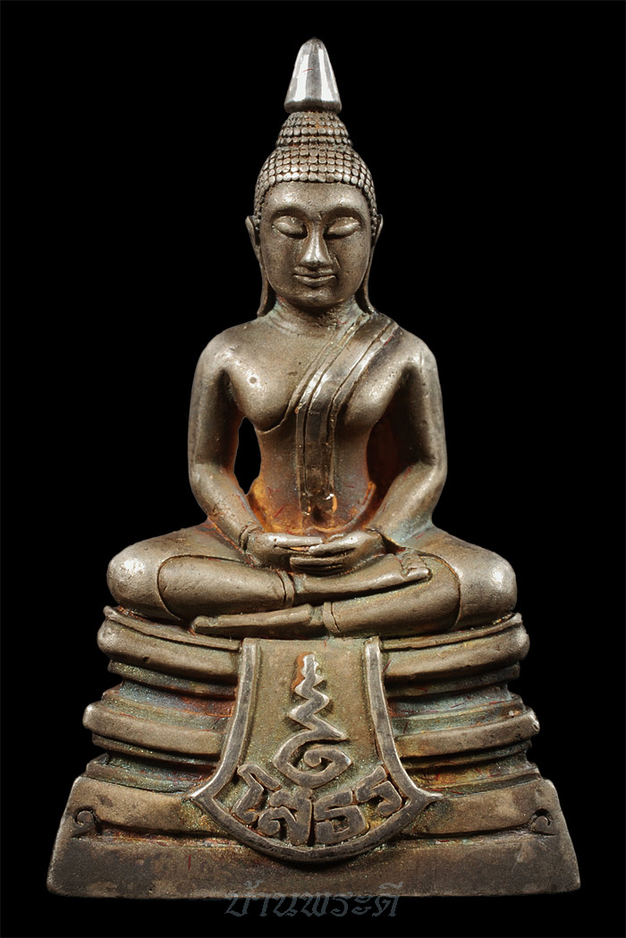 พระหลวงพ่อโสธร รุ่น 80 ปี กรมตำรวจ เนื้อเงินขัดเงา พิมพ์หน้าให่ญ่ พร้อมกล่องเดิม