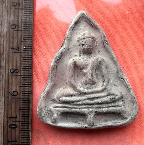 เริ่ม 10 บาท กับ พระเนื้อดิน ....R931
