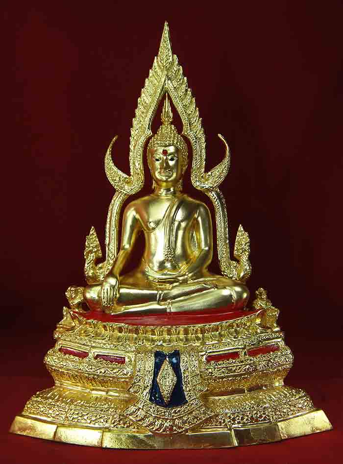 พระพุทธชินราช วัดพระศรีรัตนมหา ธาตุ (วัดใหญ่) จ.พิษณุโลก ซุ้ม ถอดได้ ฐานหน้าอกเลา เนื้อทองเห ลืองกะไ