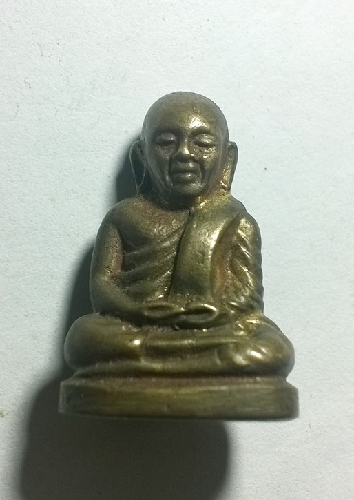 รูปหล่ออุดกริ่งหลวงพ่อเงิน บางคลาน พระเครื่อง เมืองพิจิตร พิมพ์ปี 15 เนื้อทองเหลือง ปี 2536