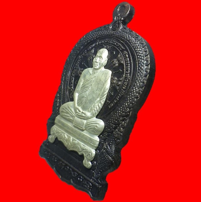 เหรียญสมเด็จญาณสังวร สมเด็จพระสังฆราช วัดบวรนิเวศวิหาร ตอกโค้ดหมายเลข 39 ชัดเจนพระสวยอนาคตไกล