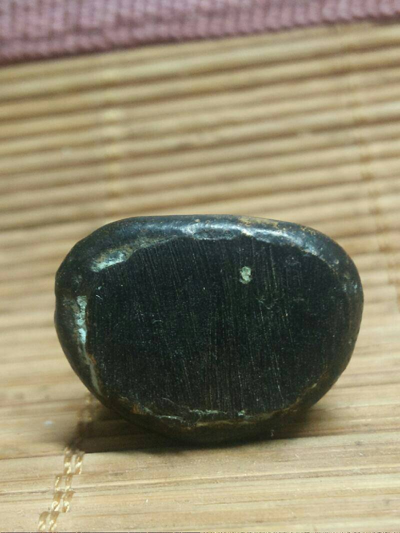 รูปหล่อหลวงพ่อเงินบางคลาน พิมพ์เศียรโต รุ่นปืนแตก