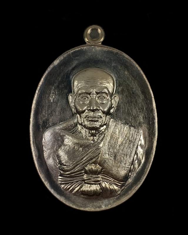 เหรียญหลวงพ่อทวด วัดพุธไธศวรรย์ จ.อยุธยา รุ่นปาฏิหาริย์ EOD ปี๕๕ เหรียญจากชุดกรรมการอุปถัมภ์ เลข ๔๑๑