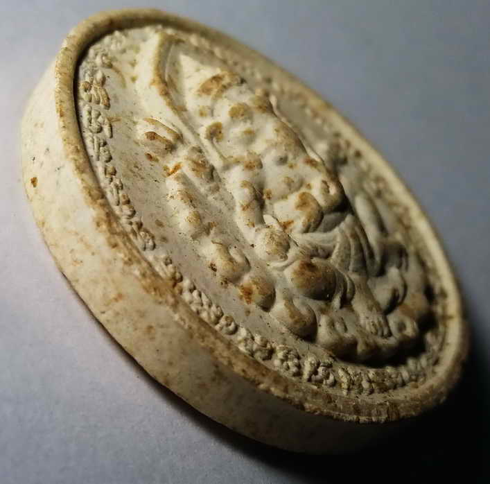 20 บาท พระพิฆเณศวร - เจ้าแม่กวนอิมเนื้อผง ขนาด 3.2 cm โดยประมาณ  boxp 12