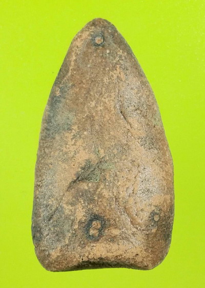 พระซุ้มทอง กรุเจดีย์กลางทุ่ง จ.อยุธยา   