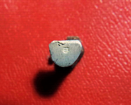 รูปหล่อจิ๋วหลวงพ่อเปิ่น วัดบางพระ จ.นครปฐม เนื้อเงิน ปี 2538 รุ่นอณูทิพย์ สวยมากค่ะ