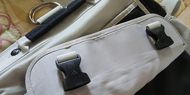 กระเป๋าสะพาย ADIDAS ของแท้ 