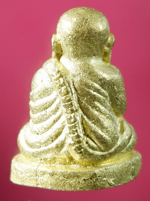 รูปหล่อลอยองค์หลวงพ่อเงิน หลวงพ่อหนุน วัดพุทธโมกพลาราม จ.สกลนคร เนื้อทองชนวน สวยครับ