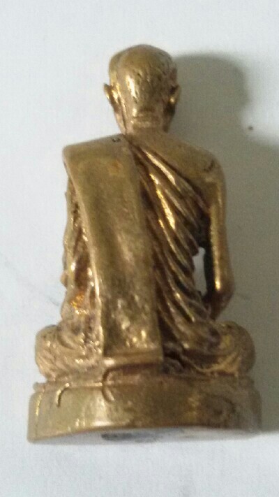 รูปหล่อหลวงพ่อกัน 