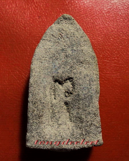 พระหลวงพ่อทวดนวล วัดตุยง จ.ปัตตานี รุ่นแรก ปี 2507 เนื้อว่าน สวยมากค่ะ