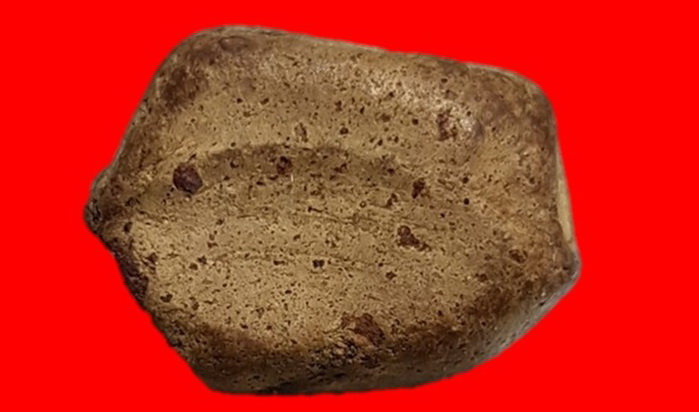 พระคงกรุเก่าฟอร์มตรงล่ำหนา โพธิ์เด้ง ตำหนิจุดตายชัด รับประกันพระแท้ตลอดชีพ