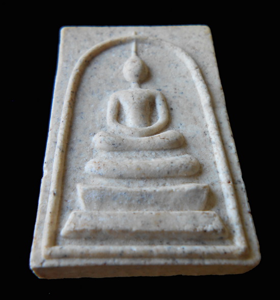 พระสมเด็จเนื้อผง หลวงปู่โต๊ะ 