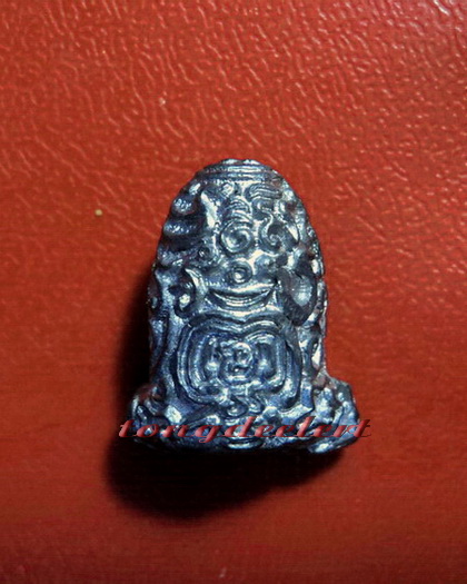 พระปิดตายันต์ยุ่ง หลวงพ่อนารถ วัดศรีโลหะราษฎร์บำรุง จ.กาญจนบุรี องค์นี้จิ๋วแต่แจ๋วค่ะ