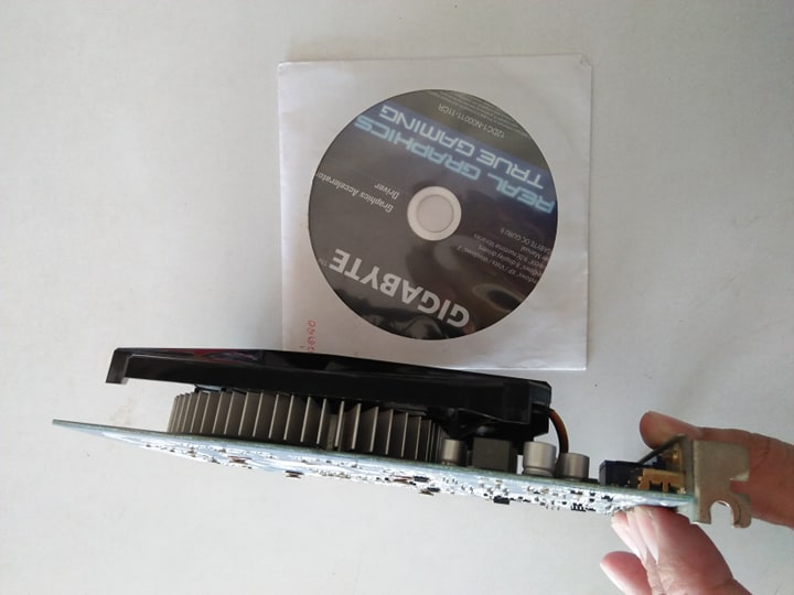 การ์ดจอ GIGABYTE กราฟฟิคการ์ด 2GB DDR3 GT730 มือสอง