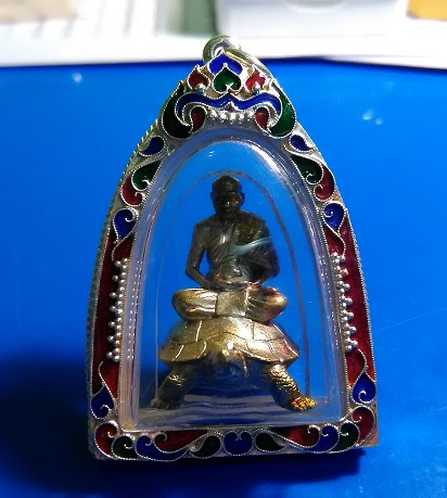 รูปหล่อพญาเต่าเรือน รุ่นแรก หลวงพ่อหวั่น วัดคลองคูณ เลี่ยนเงินลงยาครับ