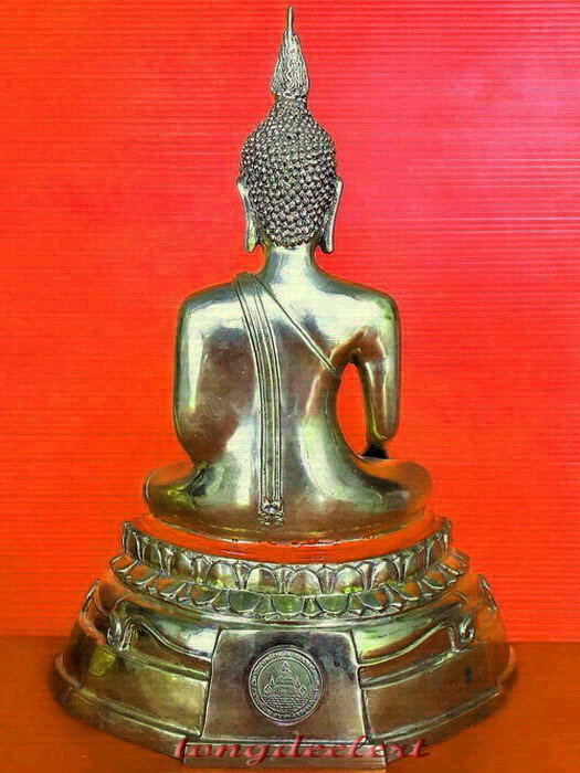 พระบูชาหลวงพ่อโต วัดบางพลีใหญ่ใน จ.สมุทรปราการ สวยมากค่ะ