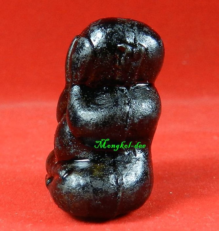 พระปิดตาภัควัมบดี ศรีมหาลาภ เนื้อผงพุทธว่าน108จุ่มรัก ลพ.รักษ์ อนาลโย วัดสุทธาวาส#3 เคาะแรกแดง