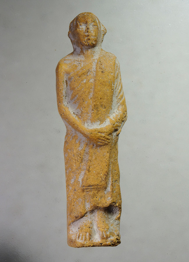 20 บาท....พระรูปเหมือน หลวงปู่เทพโลกอุดร พิมพ์ยืน เนื้อผงพุทธคุณ///A825