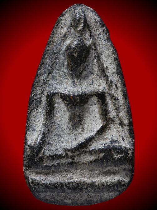 นางกำแพงหัวเรือเมล์