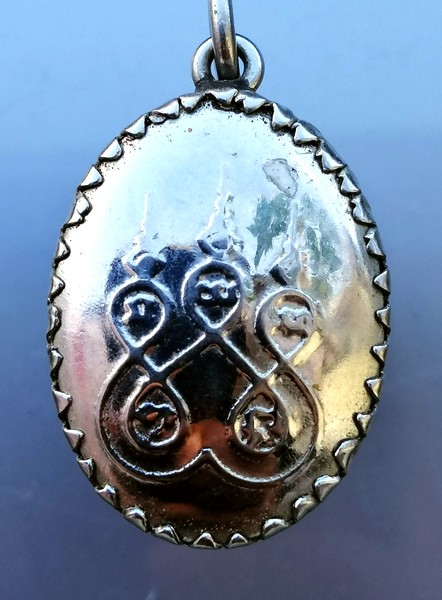 120 ฿ ล็อกเก็ตหลวงปู่แหวน ไม่ทราบปี