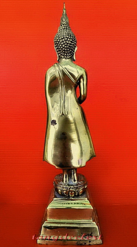 พระบูชาปางถวายเนตร (พระประจำวันอาทิตย์) วัดโสธรวรารามวรวิหาร จ.ฉะเชิงเทรา