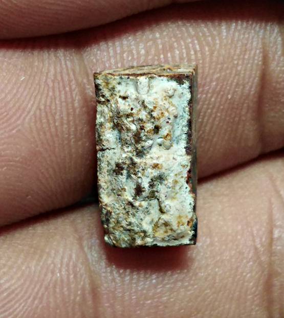 แบ่งปันพระแท้พระนาดูนกรุปี22พระแผงตัดหายากนาคปรกหูตาจมูกปากครบพิเศษเนื้อสวยเก่าถึงยุค