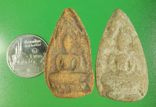 พระซุ้มทอง กรุเจดีย์กลางทุ่ง จ.อยุธยา 2 องค์ คัดสวย2