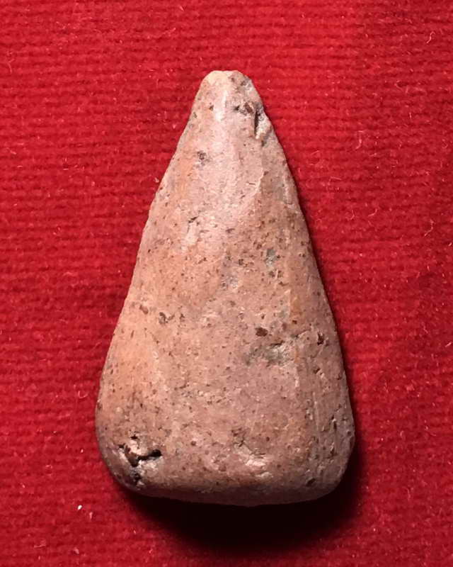 พระนางกำแพงเพชร พิมพ์ฐานตาราง (เคาะเดียวอดง)